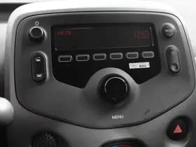 Peugeot 108 1.0 e-VTi Active thumbnail 30