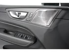 Volvo XC60 thumbnail 14