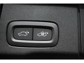 Volvo XC60 thumbnail 25