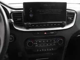 Kia Ceed Sportswagon thumbnail 3