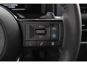Nissan Qashqai thumbnail 15