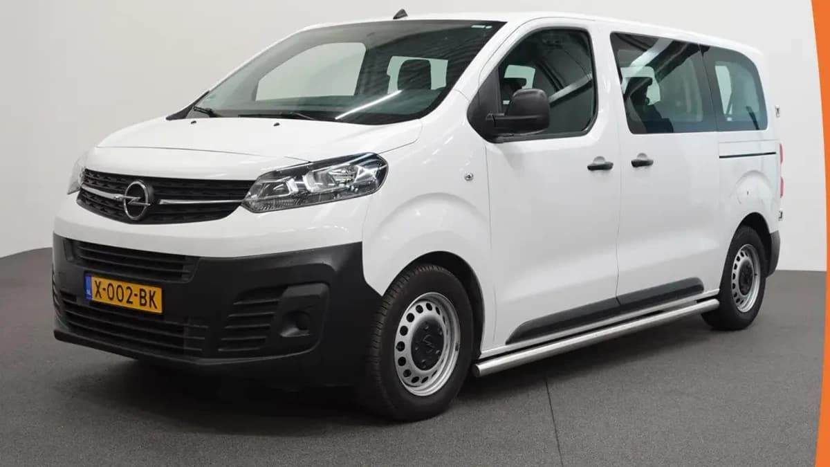 Opel Vivaro Combi 1.5 CDTI L2H1 — foto 1