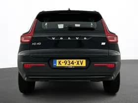 Volvo XC40 1.5 T4 Recharge R-Design Expression Auto. thumbnail 3