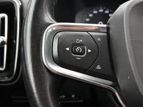 Volvo XC40 1.5 T4 Recharge R-Design Expression Auto. thumbnail 6