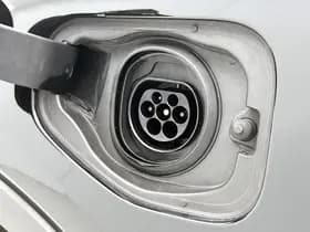 Volvo XC40 1.5 T4 Recharge R-Design Expression Auto. thumbnail 8