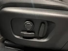 Land Rover Range Rover Evoque 1.5 P300e AWD R-Dynamic SE thumbnail 11