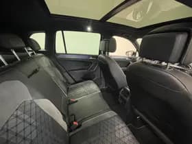 Volkswagen Tiguan 1.4 TSI eHybrid 245pk DSG R-Line Platinum thumbnail 17