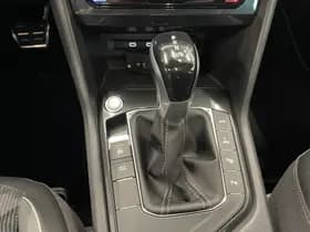 Volkswagen Tiguan 1.4 TSI eHybrid 245pk DSG R-Line Platinum thumbnail 22
