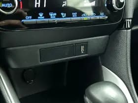 Toyota Yaris thumbnail 29