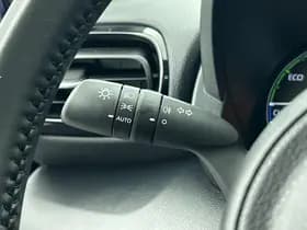 Toyota Yaris thumbnail 10