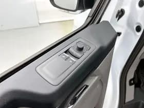 Ford Transit Custom 340 2.5 Automaat PHEV L2H1 Limited thumbnail 14