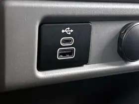 Ford Transit Custom 340 2.5 Automaat PHEV L2H1 Limited thumbnail 13