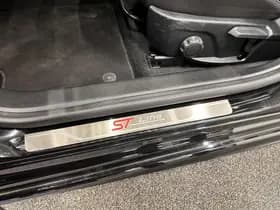 Ford FOCUS Wagon 1.0 EcoBoost 125pk Hybrid ST-Line thumbnail 9