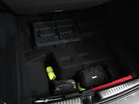 Mercedes-Benz C-Klasse Estate 200 AMG Line thumbnail 36