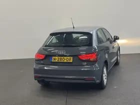Audi A1 Sportback 1.0 TFSI thumbnail 3