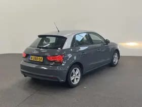Audi A1 Sportback 1.0 TFSI thumbnail 4