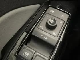 Volkswagen ID.3 First Plus 58 kWh thumbnail 11