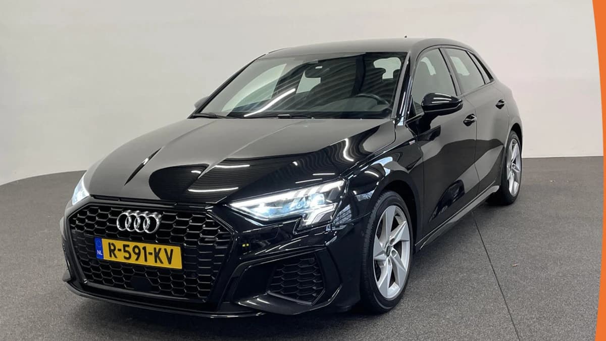 Audi A3 Sportback 30 TFSI S edition — foto 1