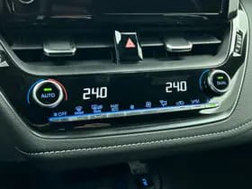 Toyota Corolla Touring Sports 1.8 Hybrid Business Plus thumbnail 18