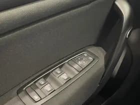 Renault Mégane Estate 1.3 TCe Aut. Limited thumbnail 22