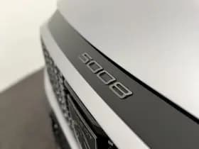 Peugeot 5008 1.2 Hybrid 136pk Allure Automaat thumbnail 39