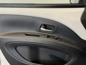 Toyota Aygo X 1.0 VVT-i Automaat Pulse thumbnail 12