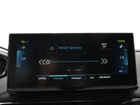 Peugeot 3008 1.6 Hybrid 225PK Allure Pack thumbnail 19