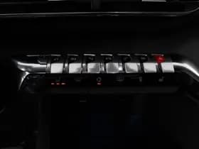 Peugeot 3008 1.6 Hybrid 225PK Allure Pack thumbnail 31