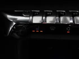 Peugeot 3008 1.6 Hybrid 225PK Allure Pack thumbnail 32