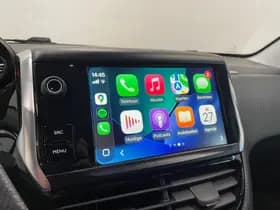 Peugeot 2008 1.2 PureTech Allure thumbnail 3