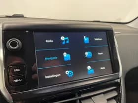 Peugeot 2008 1.2 PureTech Allure thumbnail 25