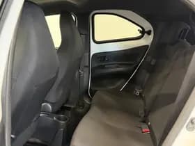 Toyota Aygo X 1.0 VVT-i Automaat Pulse thumbnail 16