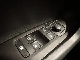 Volkswagen Polo 1.0 TSI Life thumbnail 19