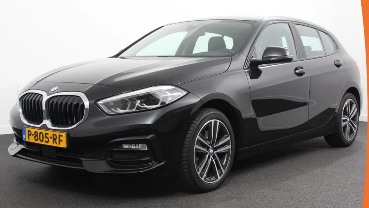 BMW 1-serie 118i Automaat High Executive — foto 1