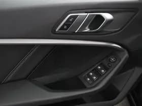 BMW 1-serie 118i Automaat High Executive thumbnail 13