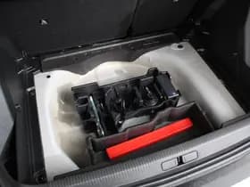 Peugeot 2008 1.2 Hybrid 136 pk Automaat Allure thumbnail 35