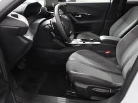 Peugeot 2008 1.2 Hybrid 136 pk Automaat Allure thumbnail 9