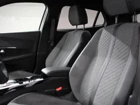 Peugeot 2008 1.2 Hybrid 136 pk Automaat Allure thumbnail 10