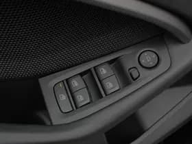 BMW 2 Serie Gran Coupé 218i Automaat Introduction Edition thumbnail 11