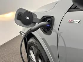 Ford Kuga 2.5 PHEV ST-Line Automaat thumbnail 10