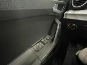 SEAT Arona 1.0 TSI Style thumbnail 30