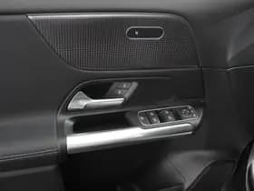 Mercedes-Benz GLA 200 Progressive thumbnail 14