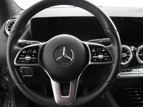 Mercedes-Benz GLA 200 Progressive thumbnail 17