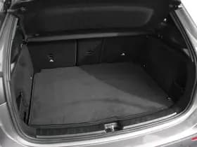 Mercedes-Benz GLA 200 Progressive thumbnail 36