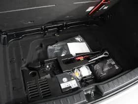 Mercedes-Benz GLA 200 Progressive thumbnail 37