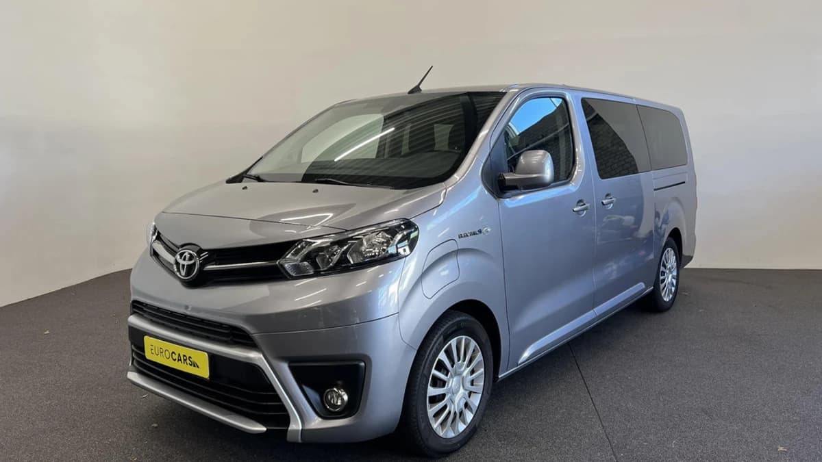 Toyota PROACE Electric Verso L2 Extra Range Cool 75 kWh 9p Personen bus — foto 1
