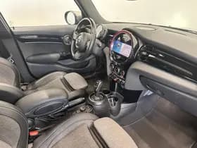 MINI Mini 1.5 Cooper Yours 5-DRS DCT-7 Aut. 136pk thumbnail 12