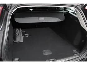 Volvo V60 2.0 T6 Recharge AWD R-Design thumbnail 24