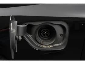 Volvo V60 2.0 T6 Recharge AWD R-Design thumbnail 28