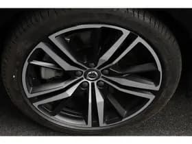 Volvo V60 2.0 T6 Recharge AWD R-Design thumbnail 4